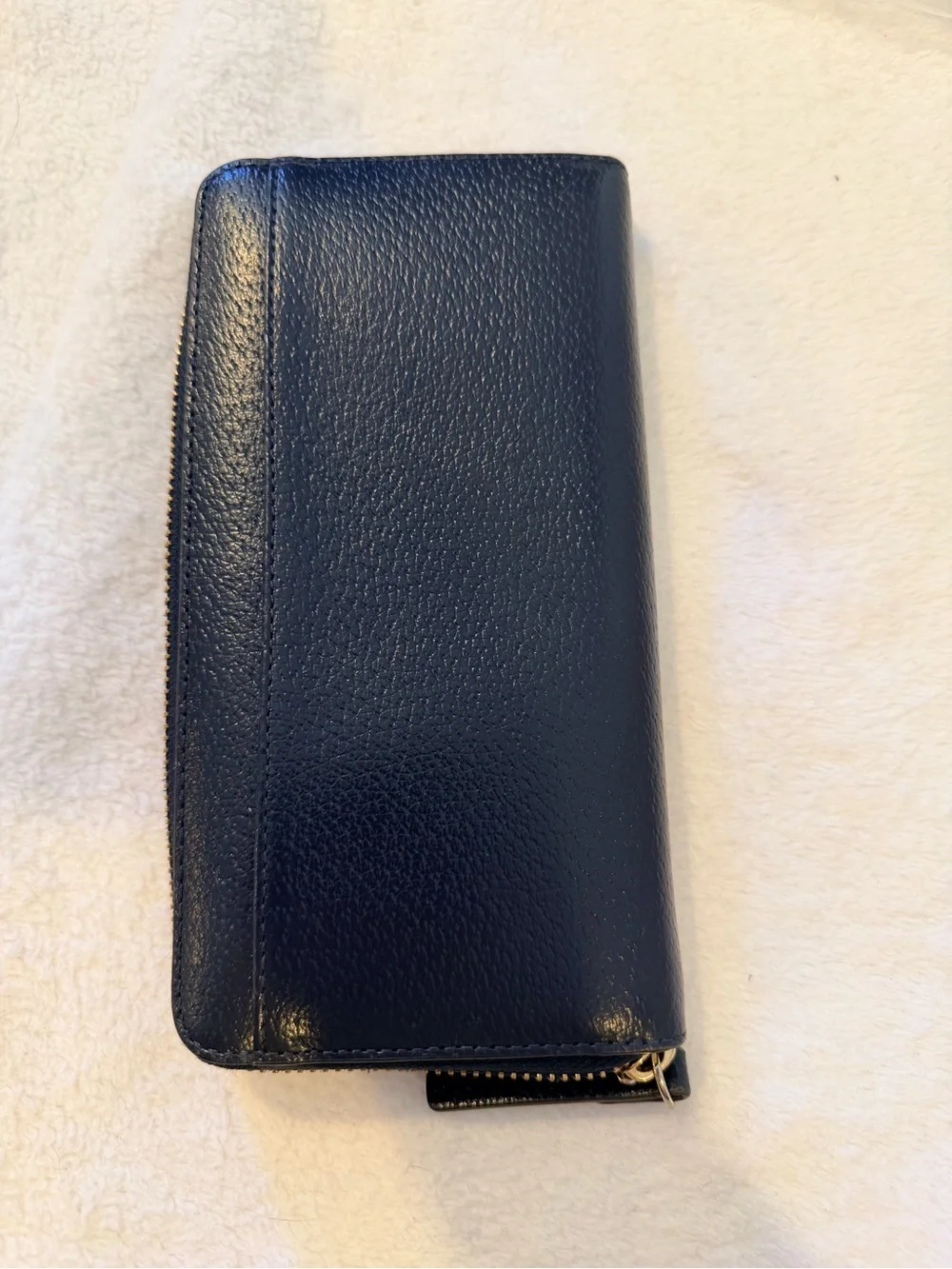 kate spade navy pebbled zip-around wallet with gold plate